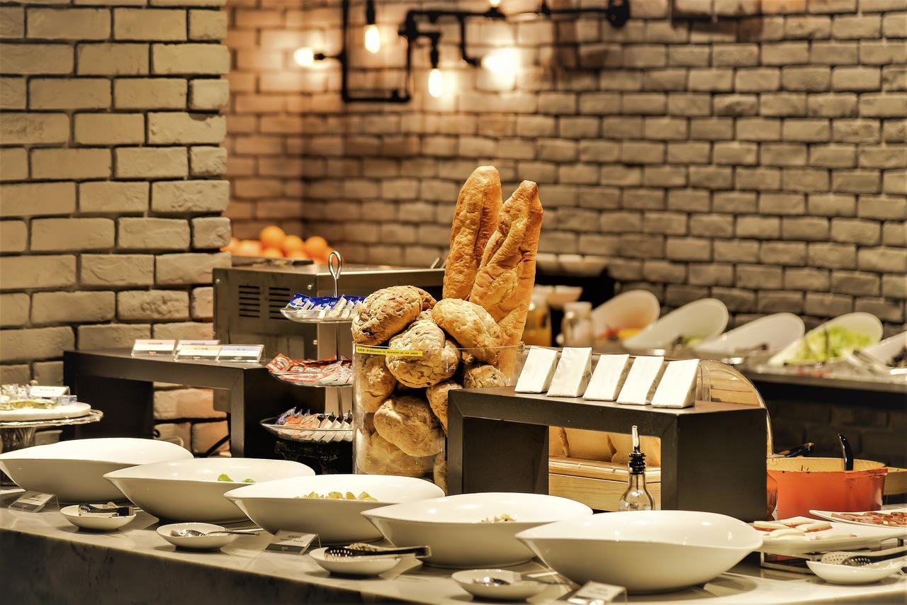 Starhaus Hotel Kaohsiung Extérieur photo